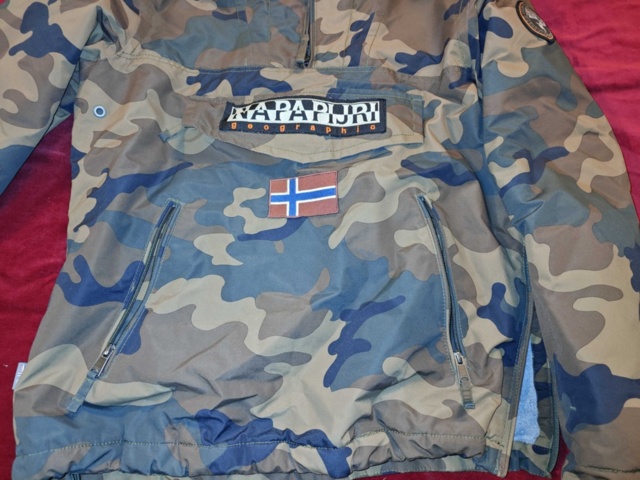 1400608-24 Parti med begagnade kläder och skor
