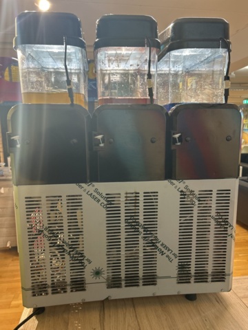 1427462-6 Slushmaskin med 3 behållare - New Faby 3 -2022