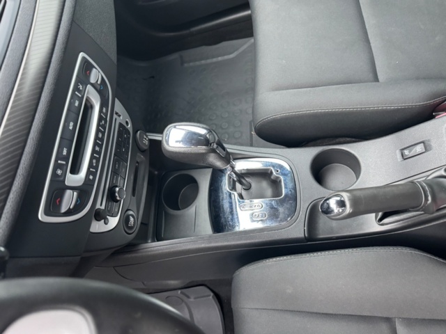 1199622-19 Renault Mégane Grandtour 1.5 dCi EDC, 110hk, 2013 (Reparationsobjekt)