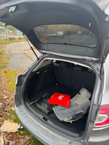 1199622-25 Renault Mégane Grandtour 1.5 dCi EDC, 110hk, 2013 (Reparationsobjekt)