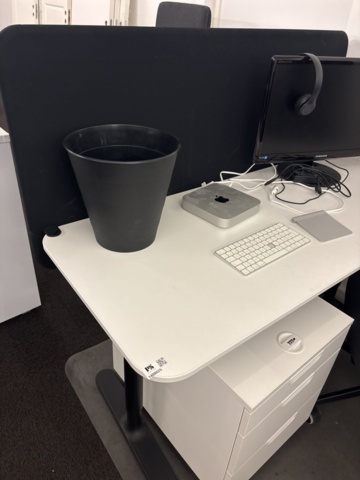 1408625-5 Mac computer + screen + Office group