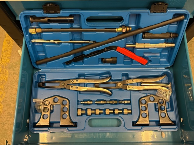 1409331-22 Verktygsvagn med stor mängd innehåll