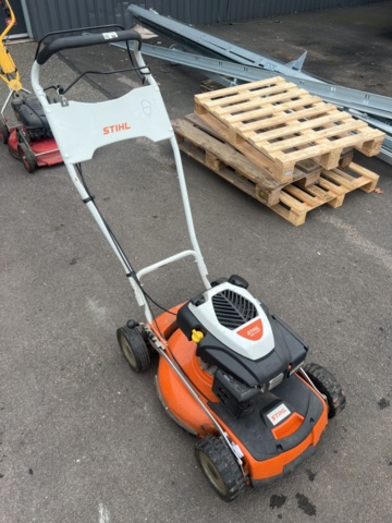 1420061-1 Gräsklippare - Stihl (Reperationsobjekt)