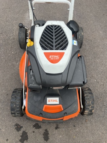 1420061-2 Gräsklippare - Stihl (Reperationsobjekt)