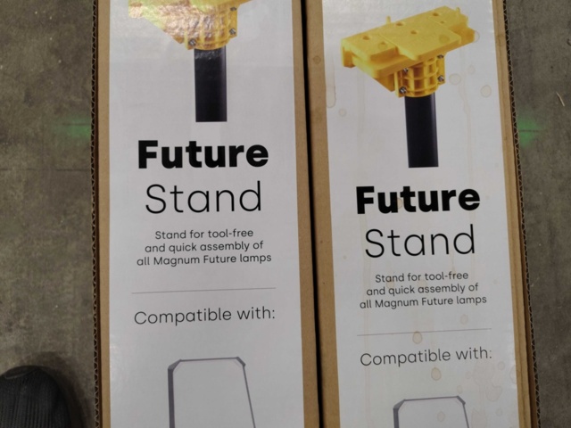 1443274-3 Stativ, 2 st – justerbart, click-on fäste, maxhöjd 2 m