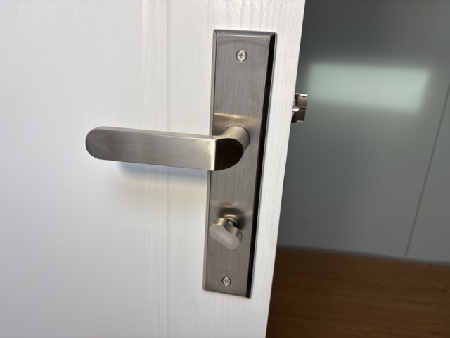 1444259-25 Boendecontainer – 40’ HC med 2 studiolägenheter (oanvänd)