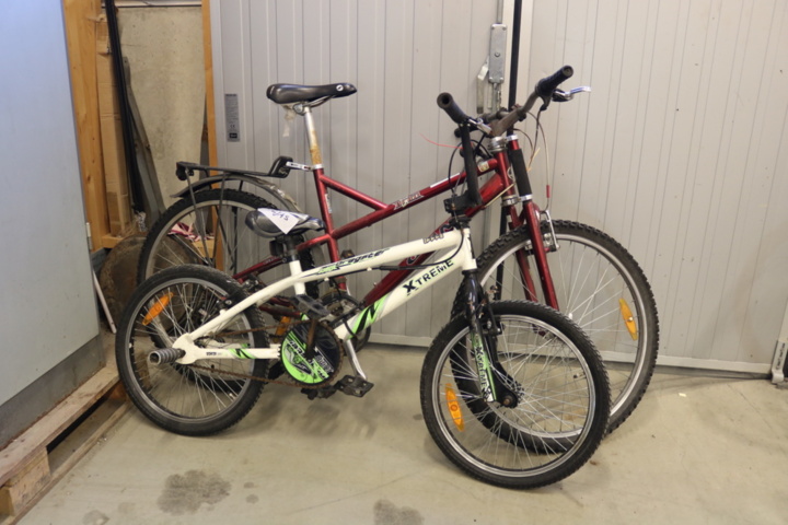 1416696-2 2 st Cyklar (Reparationsobjekt)