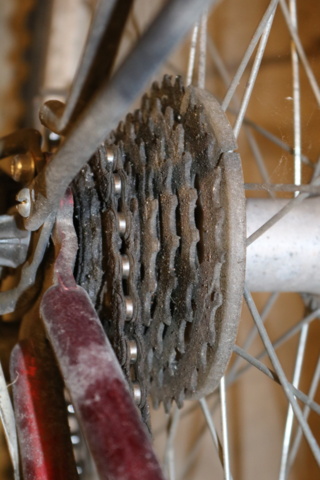 1416696-19 2 st Cyklar (Reparationsobjekt)