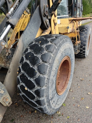 1405376-15 Hjullastare - Caterpillar IT28G