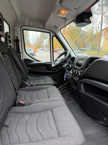 1432184-45 Iveco Daily 35-130 Chassi Cab 2.3 JTD Hi-Matic, 126hk, 2016