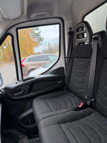 1432184-53 Iveco Daily 35-130 Chassi Cab 2.3 JTD Hi-Matic, 126hk, 2016