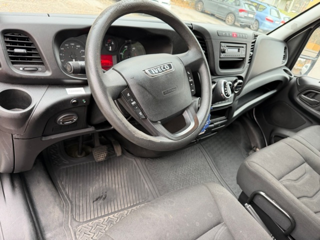 1432184-56 Iveco Daily 35-130 Chassi Cab 2.3 JTD Hi-Matic, 126hk, 2016