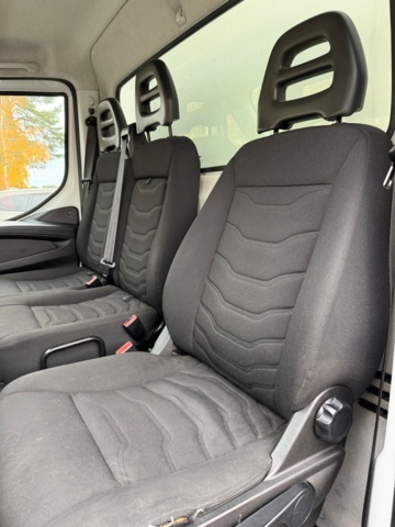 1432184-57 Iveco Daily 35-130 Chassi Cab 2.3 JTD Hi-Matic, 126hk, 2016