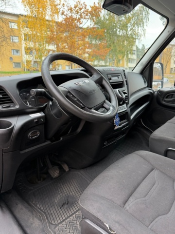 1432184-59 Iveco Daily 35-130 Chassi Cab 2.3 JTD Hi-Matic, 126hk, 2016