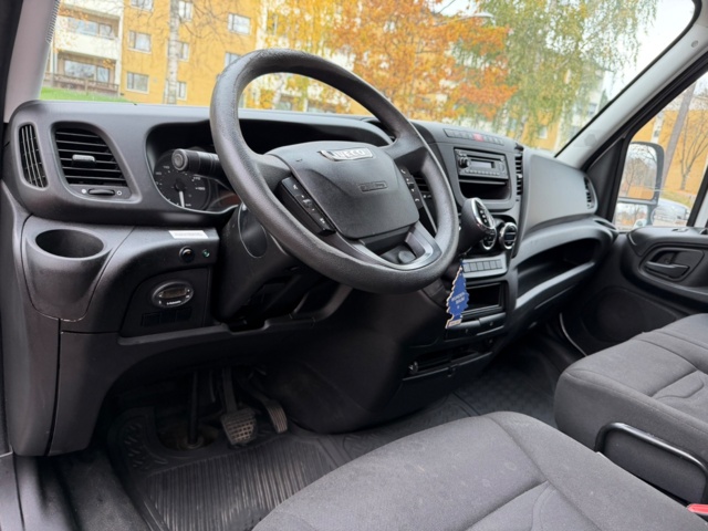 1432184-60 Iveco Daily 35-130 Chassi Cab 2.3 JTD Hi-Matic, 126hk, 2016