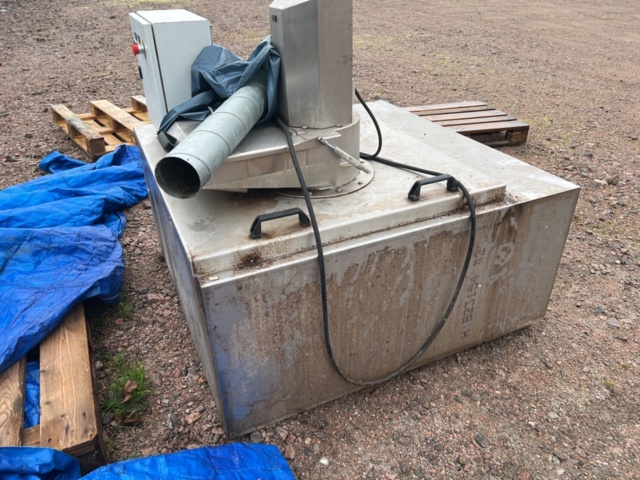 1444485-4 Food waste disposer