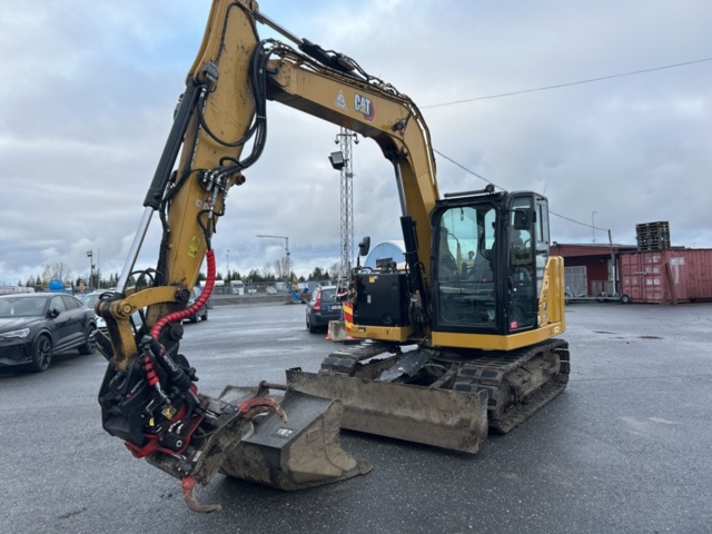1423471-1 Bandgrävare med tiltrotator och planeringsskopa - CAT 307,5 -2021