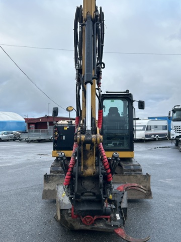 1423471-8 Bandgrävare med tiltrotator och planeringsskopa - CAT 307,5 -2021
