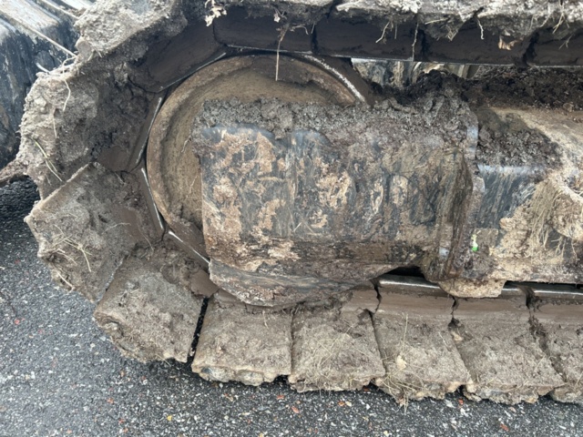 1423471-31 Bandgrävare med tiltrotator och planeringsskopa - CAT 307,5 -2021