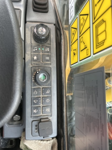 1423471-21 Bandgrävare med tiltrotator och planeringsskopa - CAT 307,5 -2021