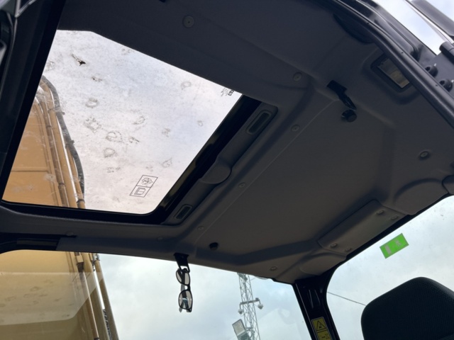 1423471-25 Bandgrävare med tiltrotator och planeringsskopa - CAT 307,5 -2021