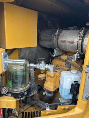 1423471-35 Bandgrävare med tiltrotator och planeringsskopa - CAT 307,5 -2021