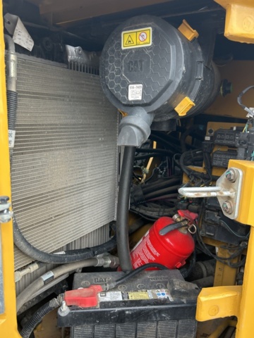 1423471-46 Bandgrävare med tiltrotator och planeringsskopa - CAT 307,5 -2021