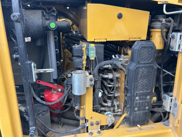 1423471-47 Bandgrävare med tiltrotator och planeringsskopa - CAT 307,5 -2021