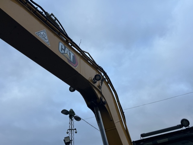 1423471-67 Bandgrävare med tiltrotator och planeringsskopa - CAT 307,5 -2021