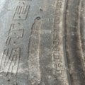 1423476-17 Set of used wheel loader tires