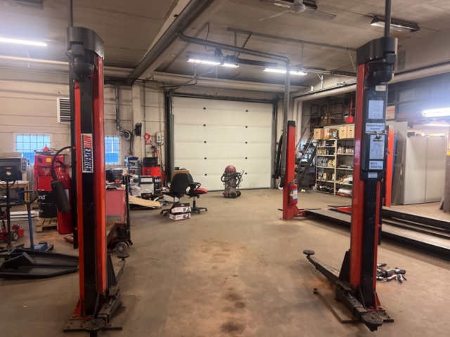 1420255-7 2-Pelarlyft - Elwis Autotechnic HH 227, -1988