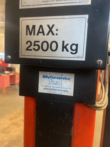 1420255-9 2-Pelarlyft - Elwis Autotechnic HH 227, -1988