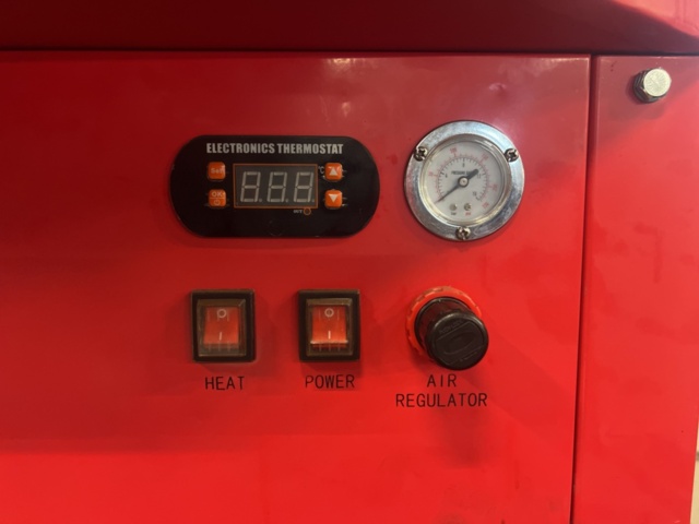 1420258-4 Verkstadstvätt med värmare