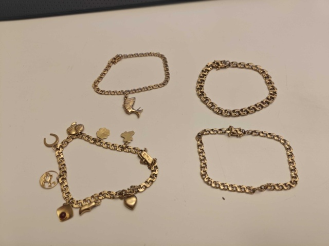 1130810-1 Bismarck bracelet 4 pcs - 18K