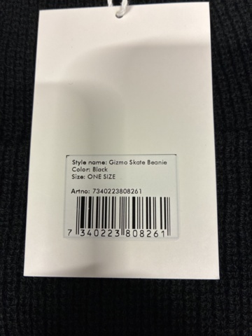 1443381-3 25 st mössor, Streetworld one size