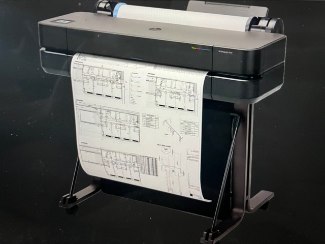 1446085-3 Storformatskrivare HP Designjet T630 med stativ