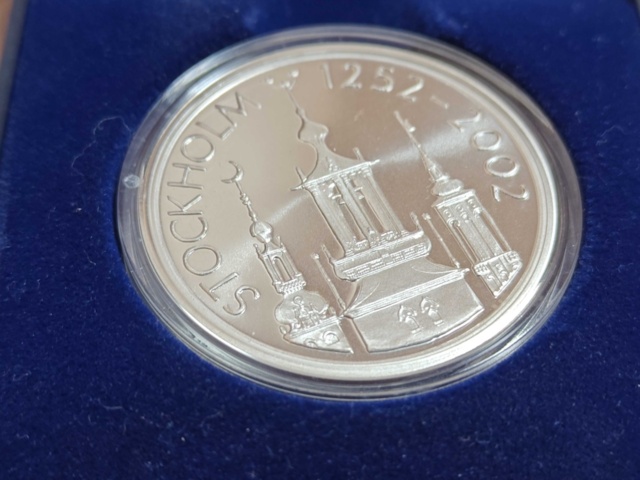 1400610-12 Samlarmynt och medaljer