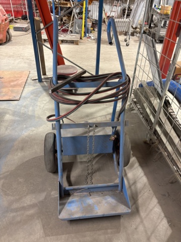 1349539-3 Vagn med innehåll