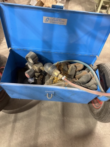 1349539-5 Vagn med innehåll