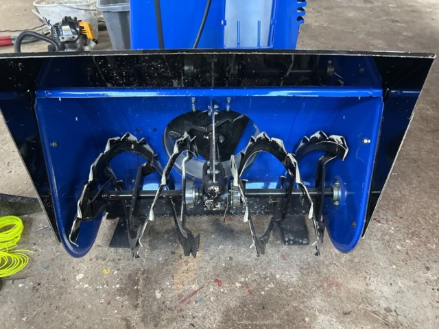 1435455-4 Snöslunga Yamaha YS1070T Silent Snowblower
