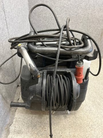 1436300-5 Hot water cleaner - Kärcher HDS 8/18-4 C
