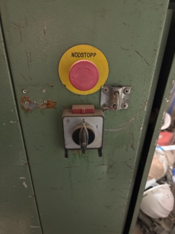 1349559-12 Kantpress - Göteneds K25-25 A6 Kontrollpanelen defekt