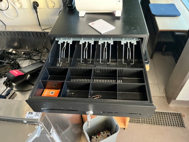 1423931-4 Kassasystem PAX med kassalåda, kvittoskrivare, bongskrivare