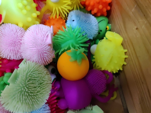 1442904-13 Sortiment med blinkande leksaker