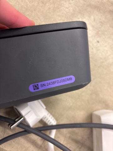 1443695-11 98" Interaktiv pekskärm med konferensutrustning och tillbehör - Clevertouch Pro Series 3