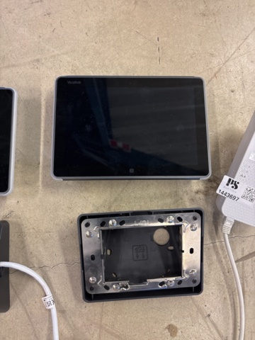 1443697-3 Konferensrumspaneler 2 st - Yealink RoomPanel