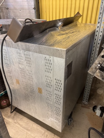 1409360-9 Pizzaugn med 2 däck, och underrede på hjul - Sveba Dahlen DC-22EP