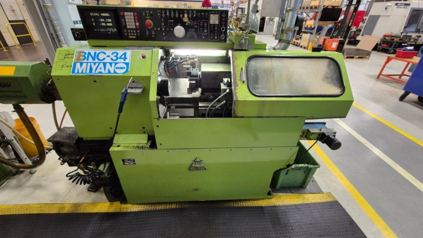 1446609-3 Miyano BNC 34 CNC svarv med tillbehör