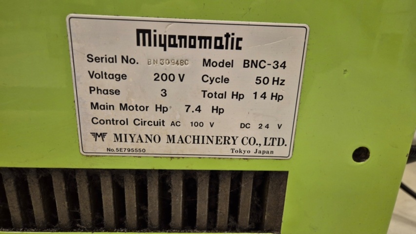 1446609-13 Miyano BNC 34 CNC svarv med tillbehör