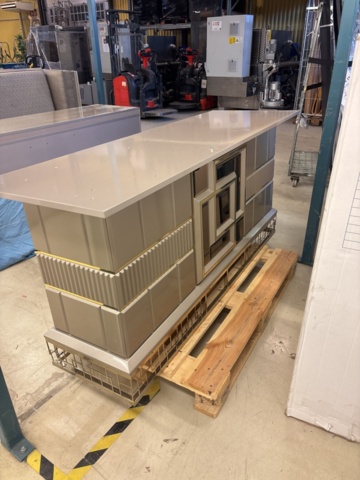 1443703-22 Diverse möblemang/inredning - soffor, byrå, bord